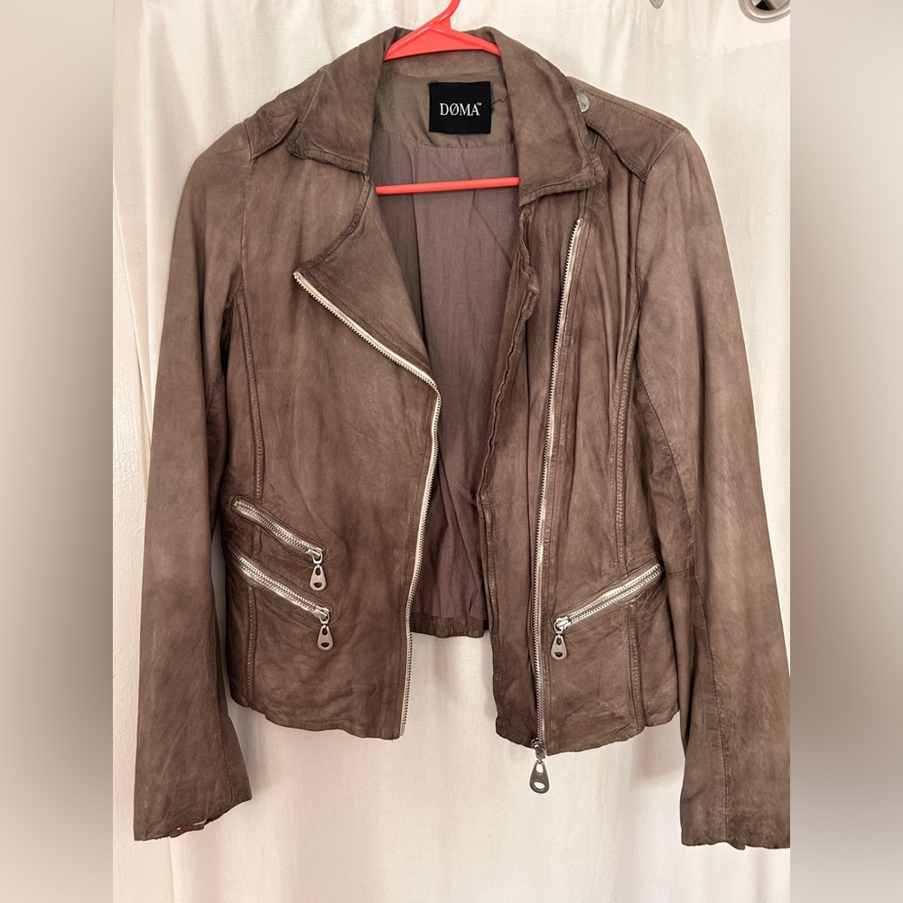 Doma leather jacket size XS